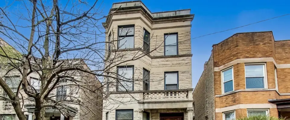 3-flat home in Chicago