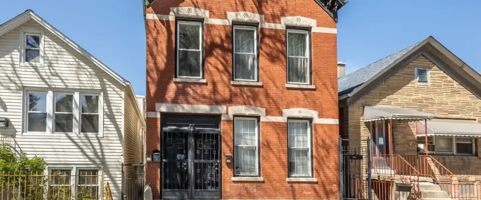 Duplex in Chicago's South Side