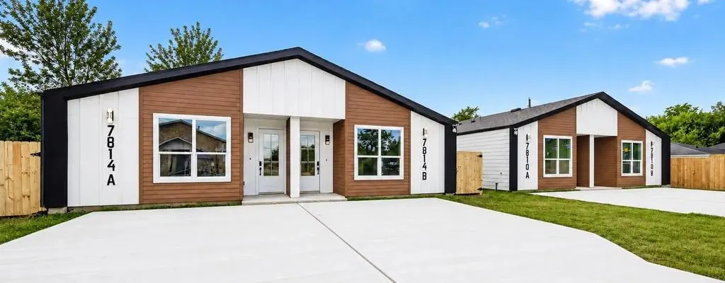 New Houston duplexes for sale