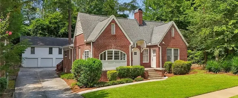 Duplex in DeKalb County, GA